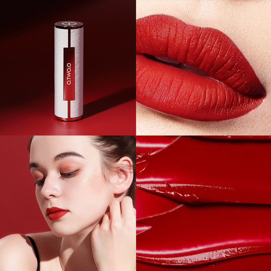O.TWO.O Lipstick – Velvety Matte Finish with Vitamin Care | Long-Lasting, Hydrating & Vibrant Shades